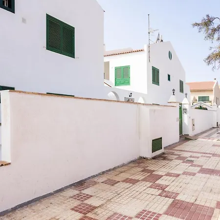 Duplex En Residencial Balancon アパート